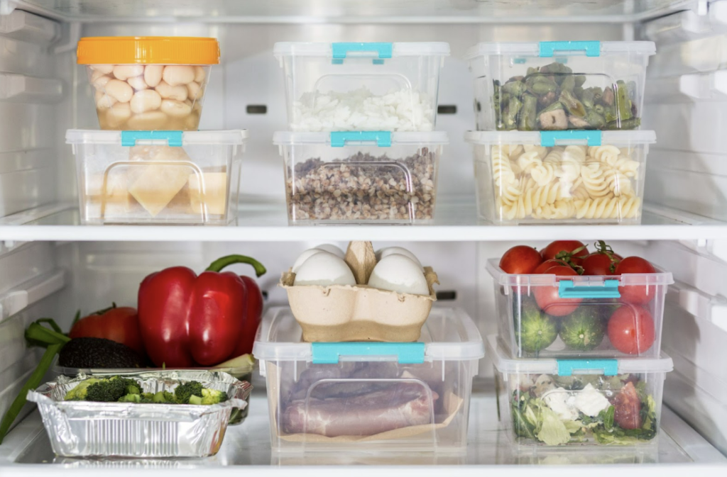 How to Pack Tupperware for Moving